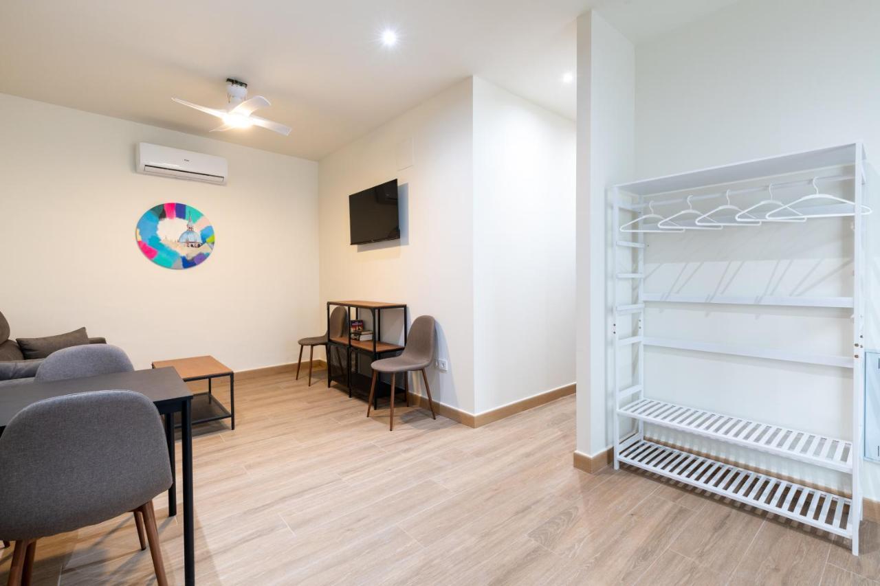 Apartamentos Cervantes 17 Σεβίλλη Εξωτερικό φωτογραφία