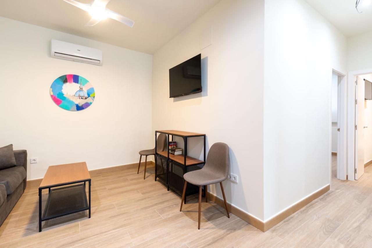 Apartamentos Cervantes 17 Σεβίλλη Εξωτερικό φωτογραφία