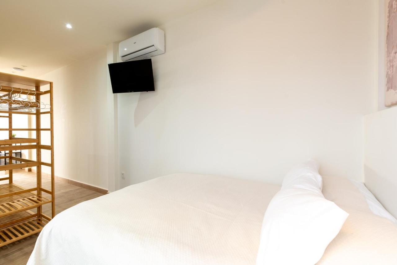 Apartamentos Cervantes 17 Σεβίλλη Εξωτερικό φωτογραφία